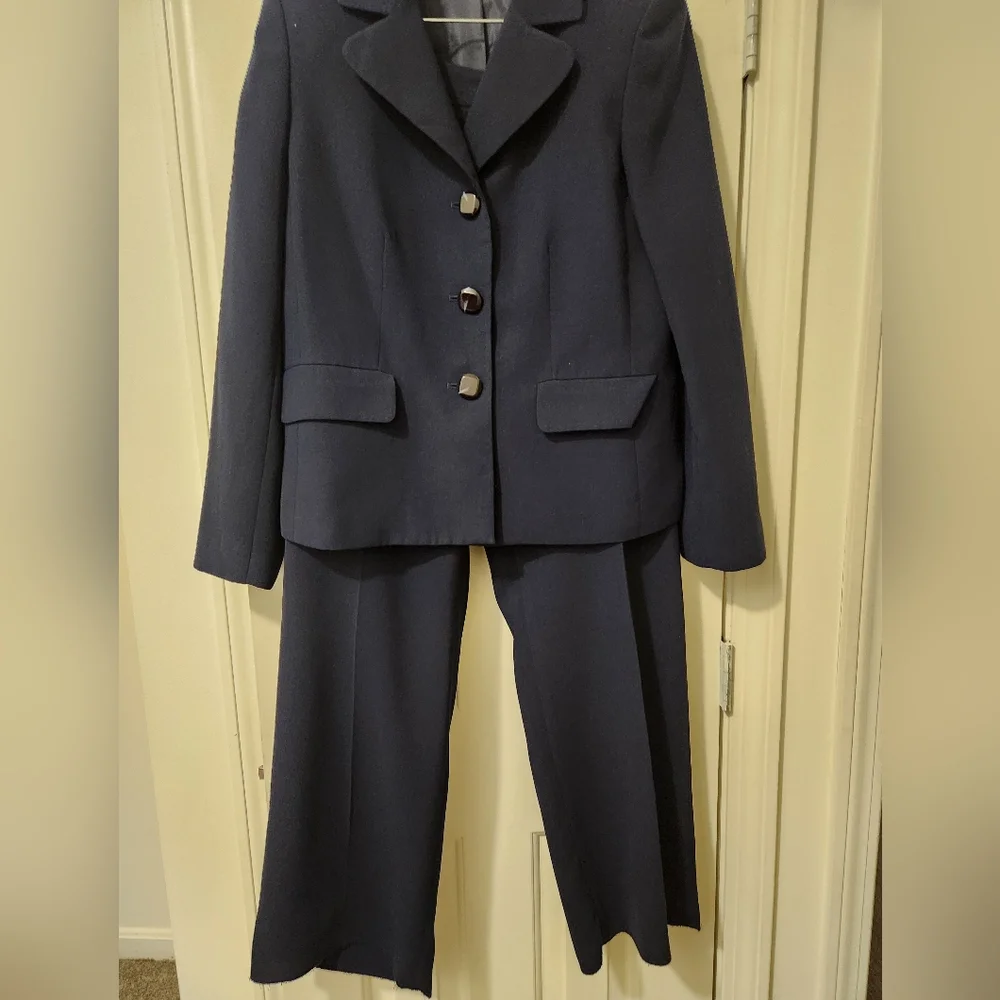 Jones Studio Navy Pantsuit Size 14 - Picture 2 of 4